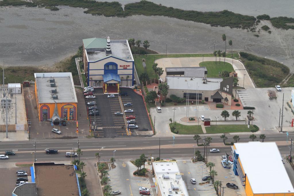 Blue Bay Inn And Suites South Padre Island Buitenkant foto