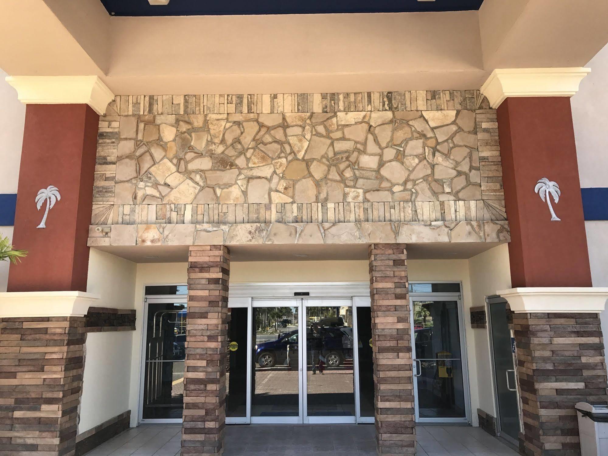 Blue Bay Inn And Suites South Padre Island Buitenkant foto