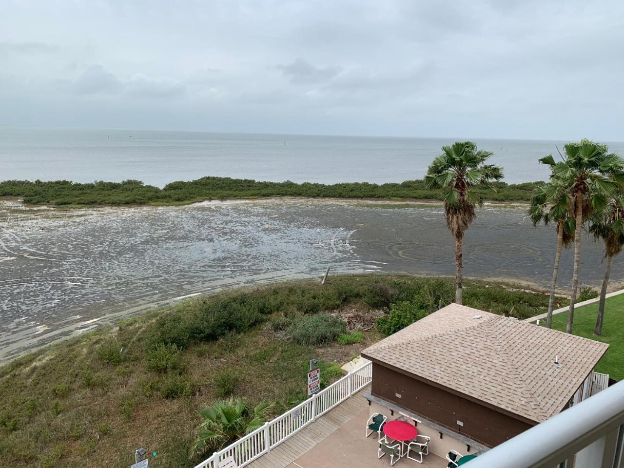 Blue Bay Inn And Suites South Padre Island Buitenkant foto