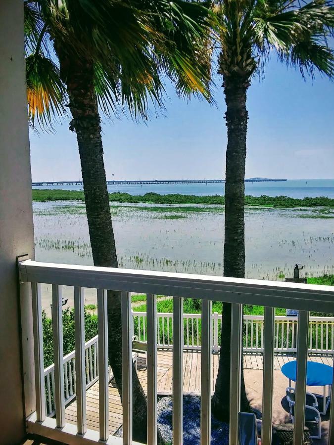 Blue Bay Inn And Suites South Padre Island Buitenkant foto
